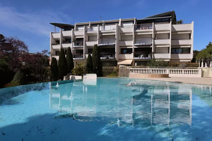 Квартира в Каннах, Франция, 147 м² - фото 1