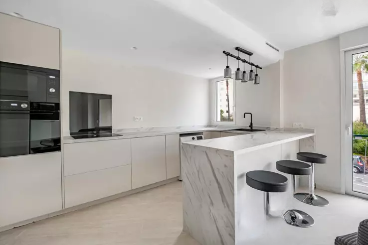 Квартира в Каннах, Франция, 50 м² - фото 1