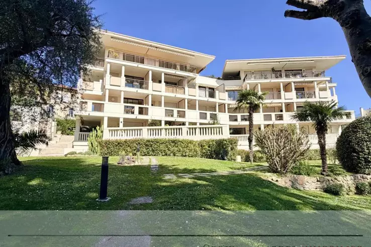 Квартира в Каннах, Франция, 66 м² - фото 1