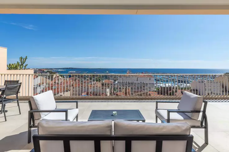 Квартира в Каннах, Франция, 78 м² - фото 1