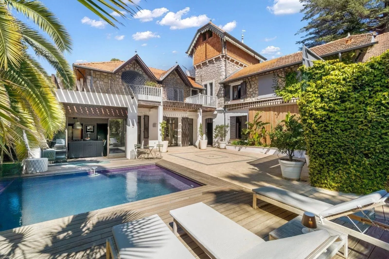 Квартира в Каннах, Франция, 246 м² - фото 2