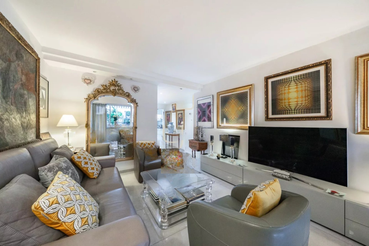 Квартира в Каннах, Франция, 52 м² - фото 2