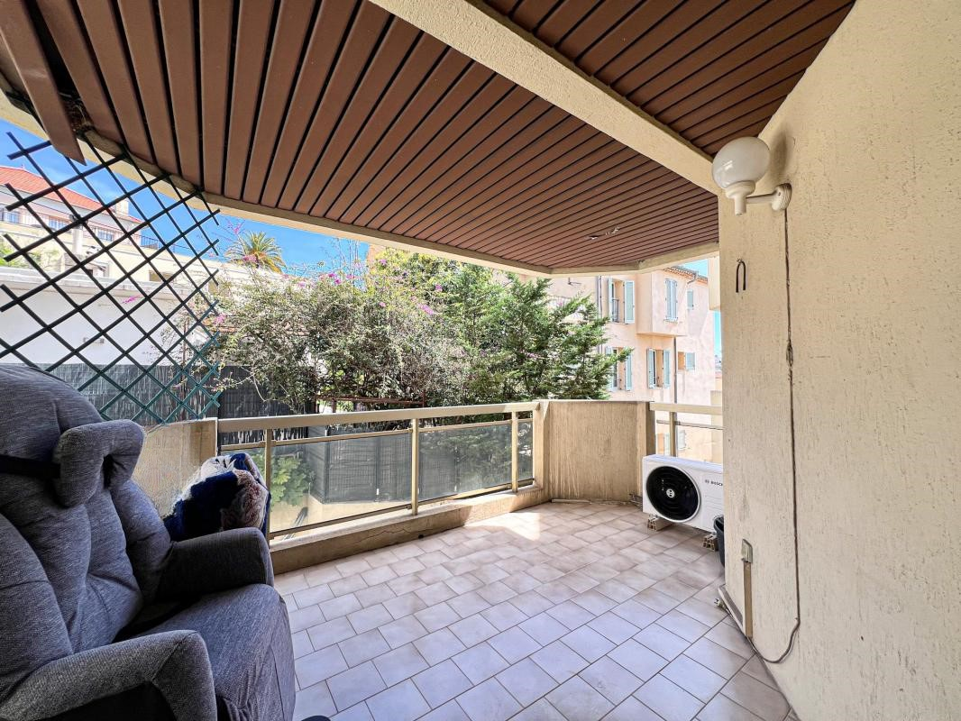 Квартира в Каннах, Франция, 97 м² - фото 2