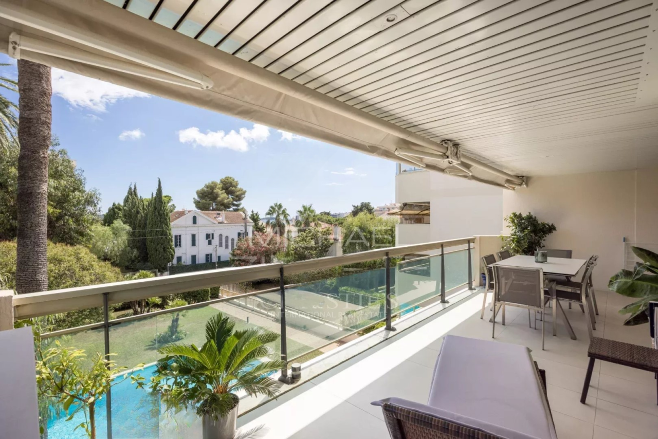 Квартира в Каннах, Франция, 103 м² - фото 2