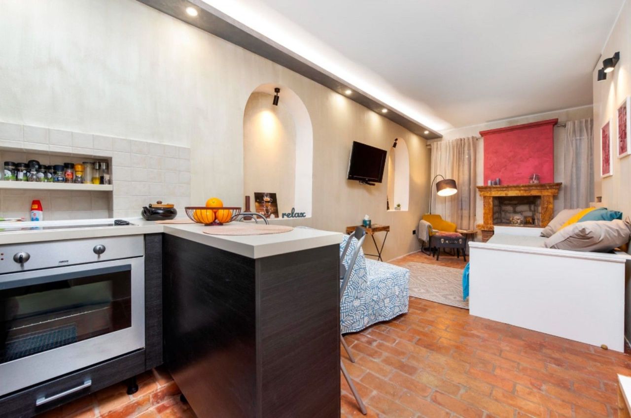 Квартира в Ровини, Хорватия, 28 м² - фото 1