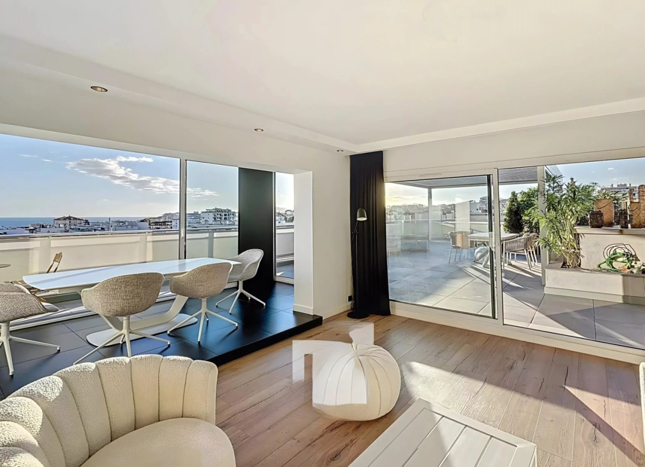 Квартира в Каннах, Франция, 98 м² - фото 2