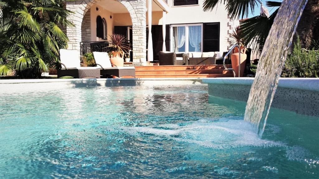 Дом в Умаге, Хорватия, 450 м² - фото 4