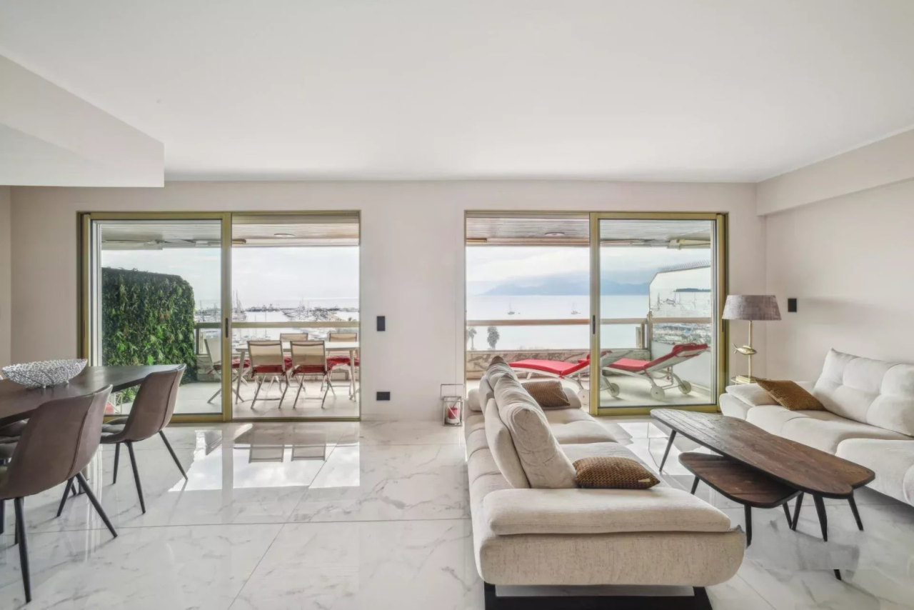 Квартира в Каннах, Франция, 88 м² - фото 2