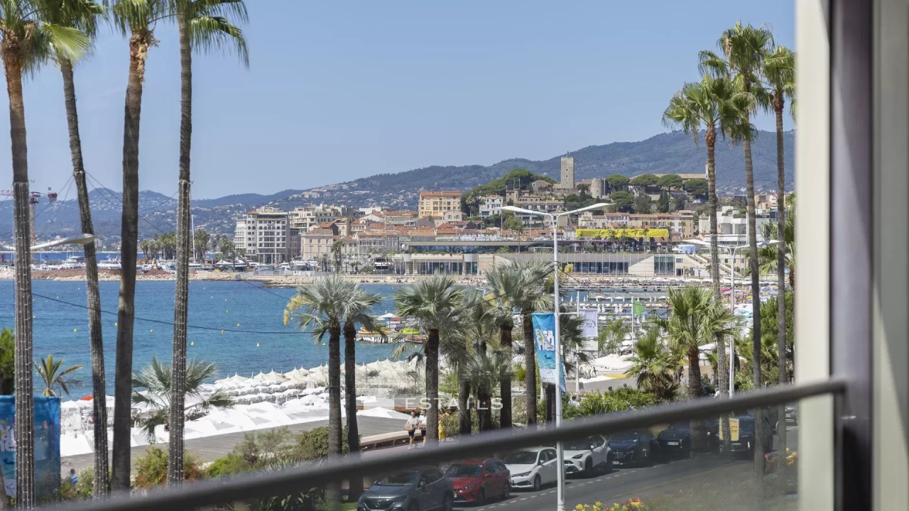 Квартира в Каннах, Франция, 85 м² - фото 2