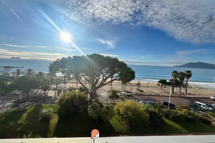 Квартира в Каннах, Франция, 52 м² - фото 2