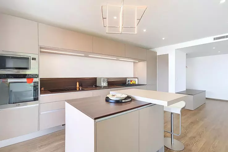 Квартира в Каннах, Франция, 95 м² - фото 2