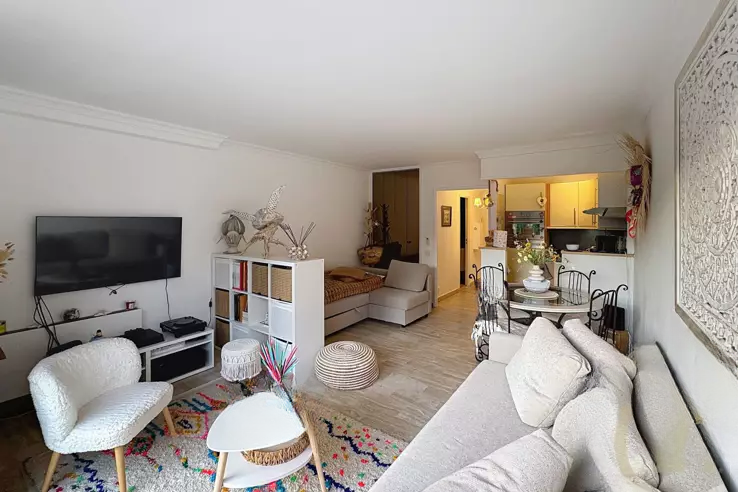 Квартира в Каннах, Франция, 33 м² - фото 2