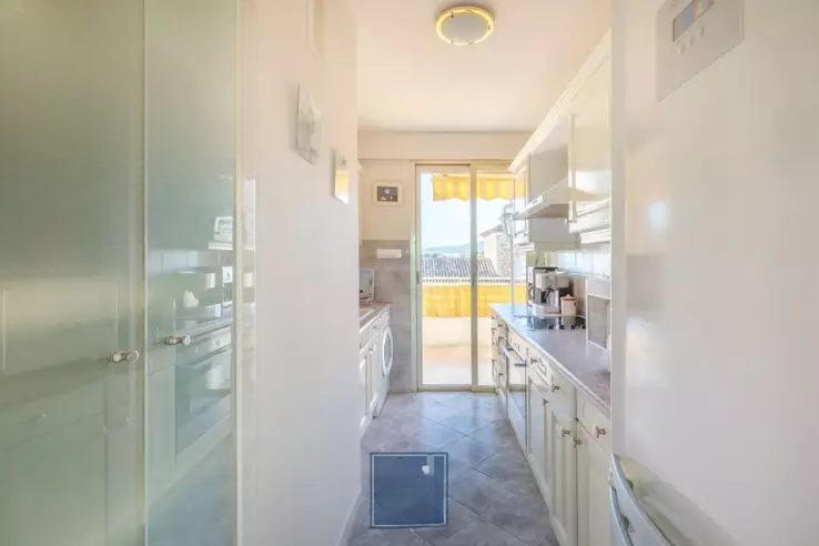 Квартира в Каннах, Франция, 62 м² - фото 2