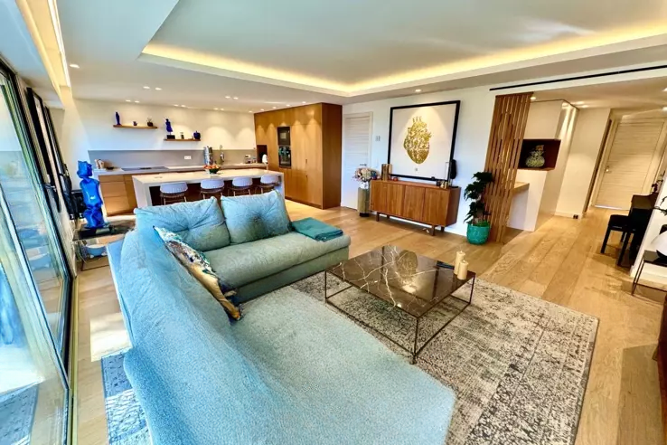 Квартира в Каннах, Франция, 111 м² - фото 2