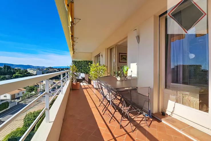 Квартира в Каннах, Франция, 93 м² - фото 2