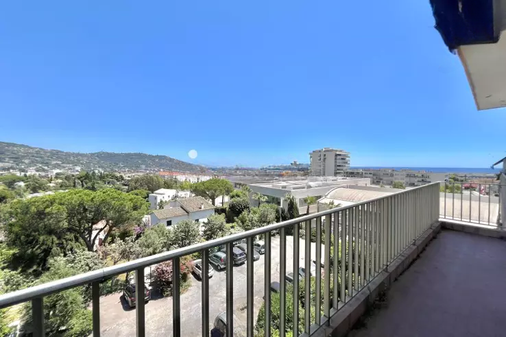 Квартира в Каннах, Франция, 66 м² - фото 2