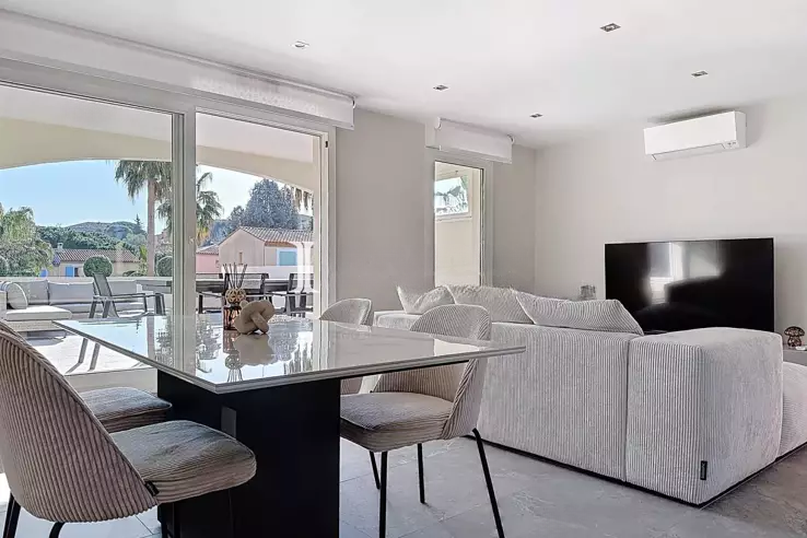 Квартира в Каннах, Франция, 79 м² - фото 2