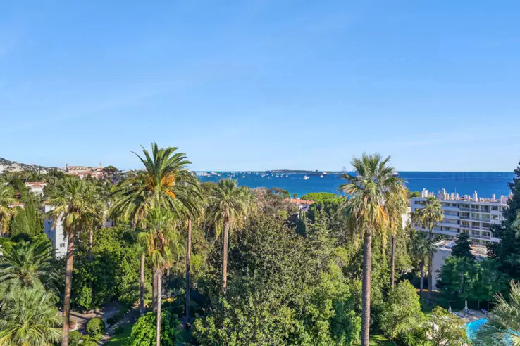 Квартира в Каннах, Франция, 129 м² - фото 2