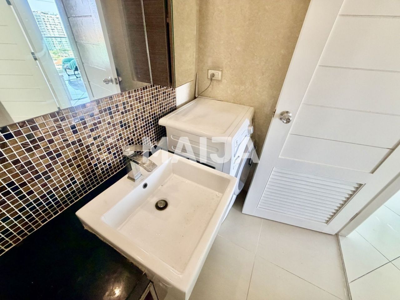 Апартаменты в Паттайе, Таиланд, 56 м² - фото 15