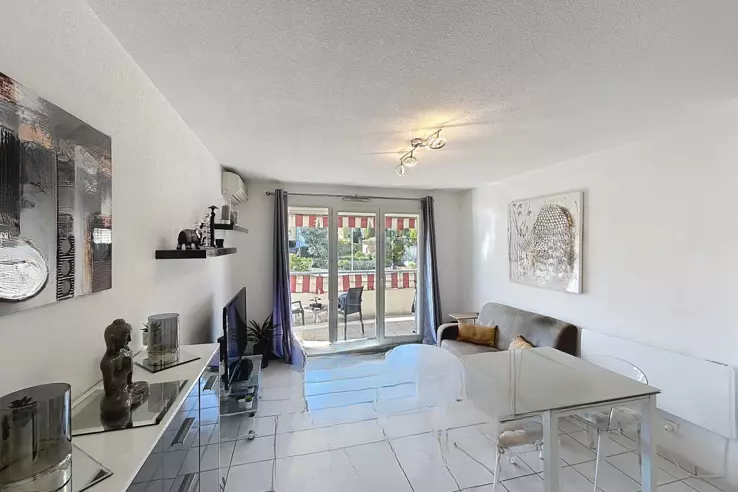 Квартира в Каннах, Франция, 38 м² - фото 2