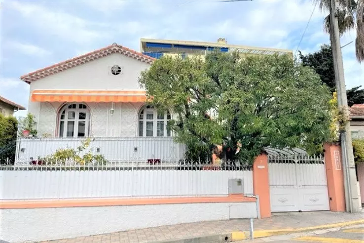 Квартира в Каннах, Франция, 193 м² - фото 2