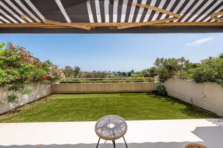 Квартира в Каннах, Франция, 78 м² - фото 2