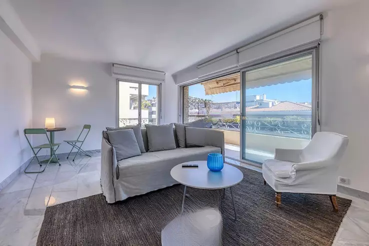 Квартира в Каннах, Франция, 72 м² - фото 2