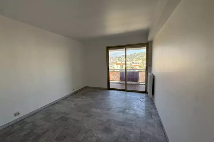 Квартира в Каннах, Франция, 42 м² - фото 2