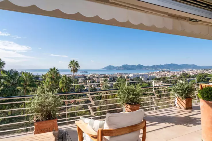 Квартира в Каннах, Франция, 74 м² - фото 2