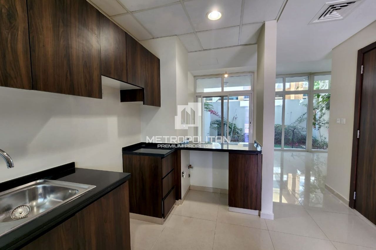 Таунхаус в Дубае, ОАЭ, 160 м² - фото 2