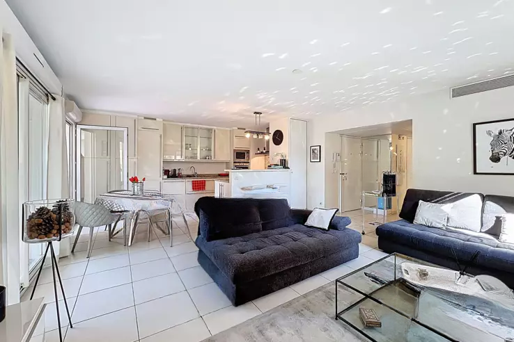 Квартира в Каннах, Франция, 70 м² - фото 3