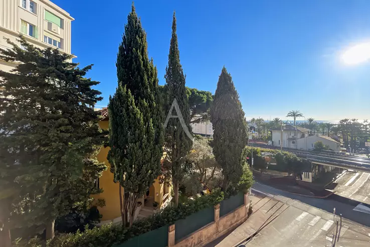 Квартира в Каннах, Франция, 48 м² - фото 3