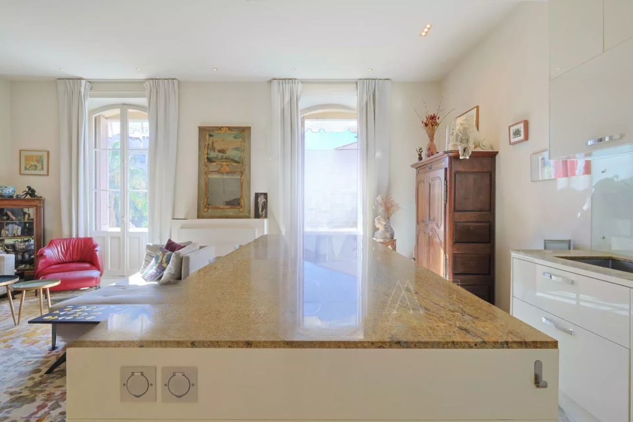 Квартира в Каннах, Франция, 97 м² - фото 8