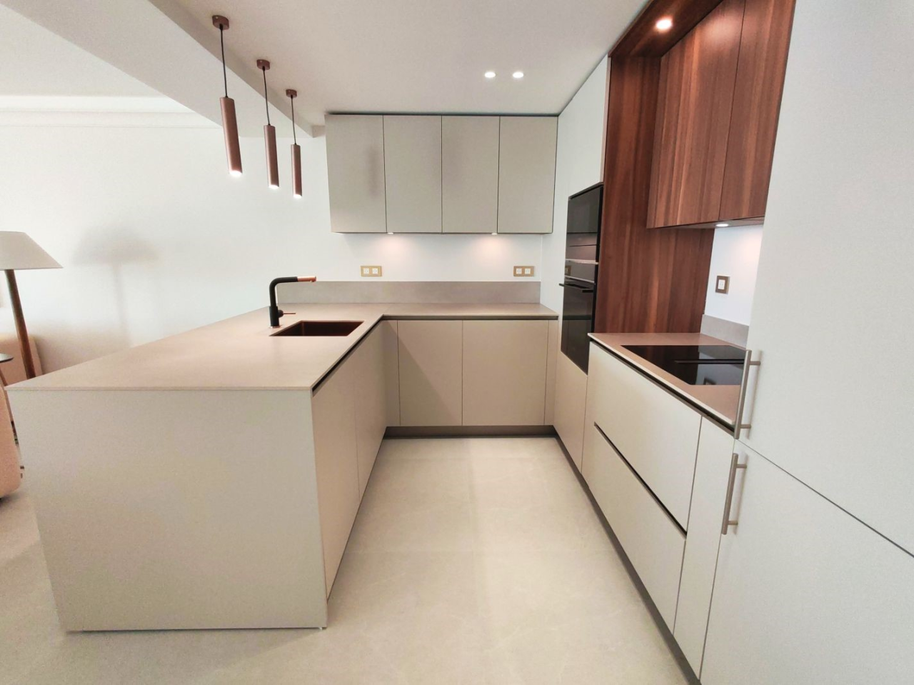 Квартира в Каннах, Франция, 98 м² - фото 8