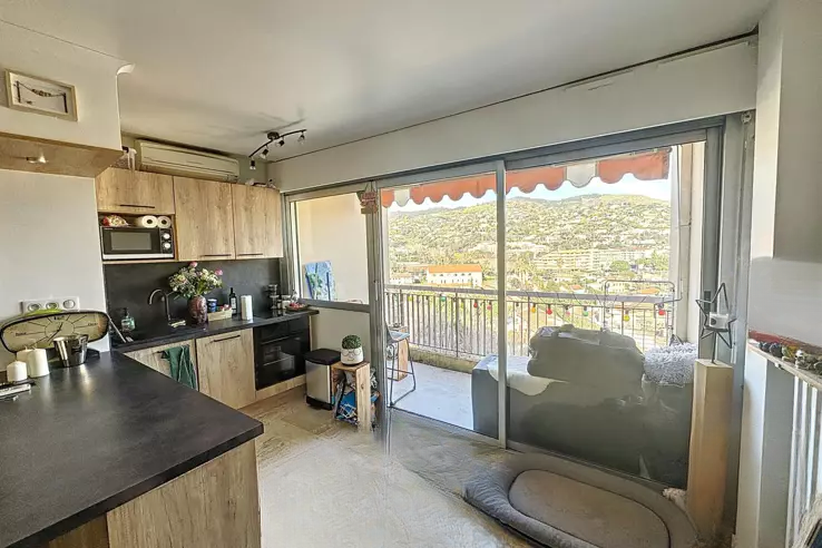 Квартира в Каннах, Франция, 28 м² - фото 4