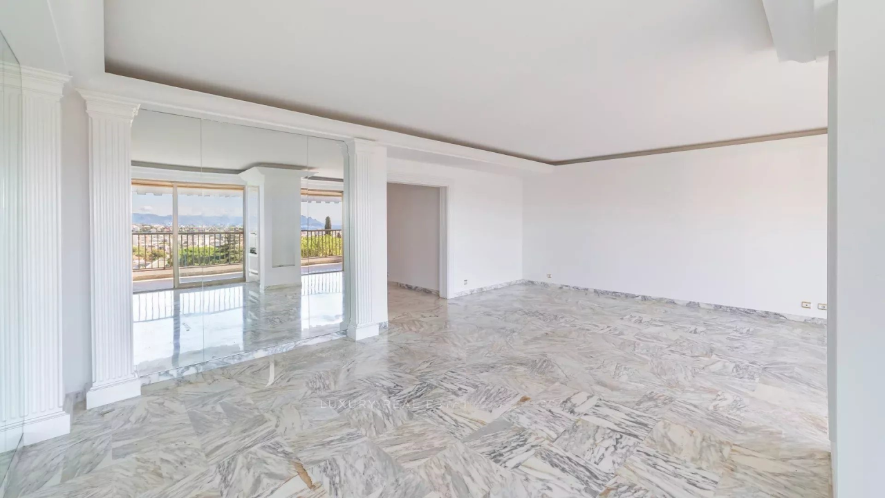 Квартира в Каннах, Франция, 106 м² - фото 11