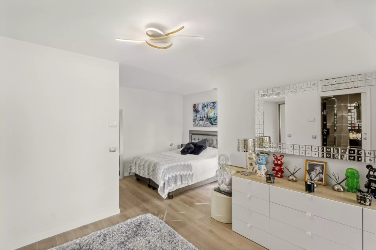 Квартира в Каннах, Франция, 156 м² - фото 12