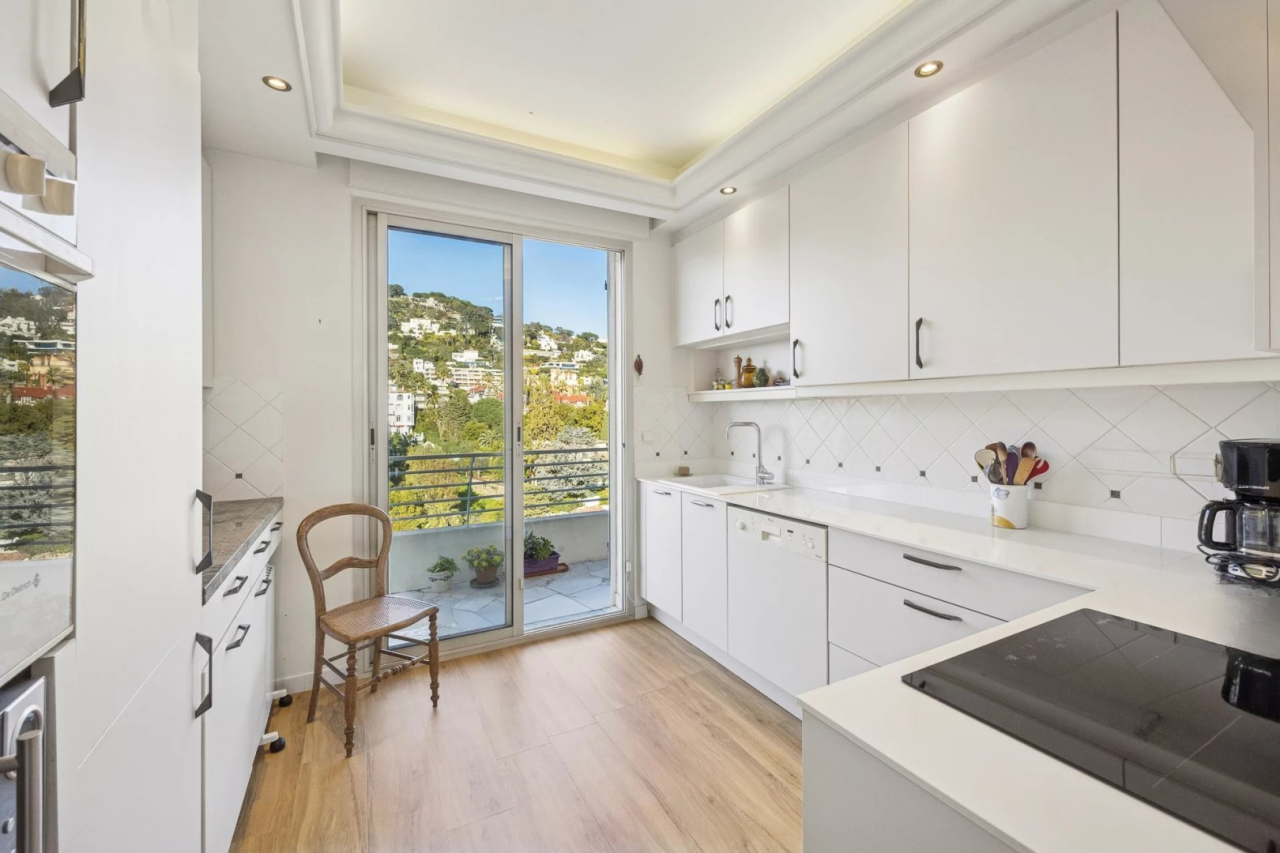 Квартира в Каннах, Франция, 94 м² - фото 12