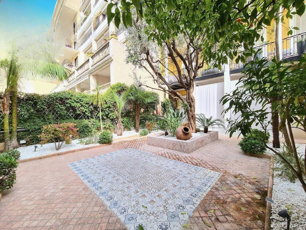 Квартира в Каннах, Франция, 131 м² - фото 12