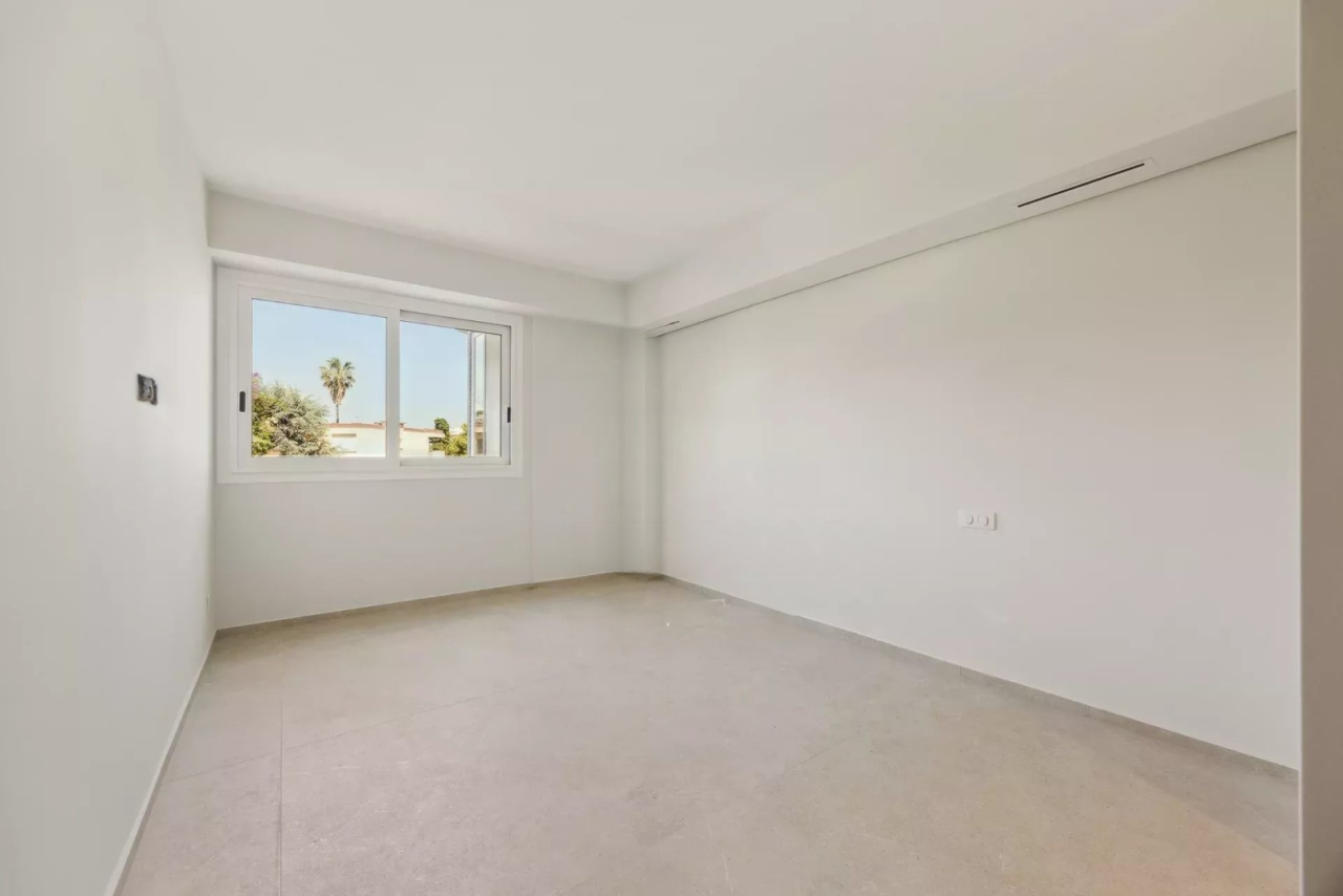 Квартира в Каннах, Франция, 92 м² - фото 13