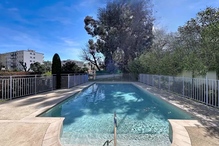 Квартира в Каннах, Франция, 38 м² - фото 5