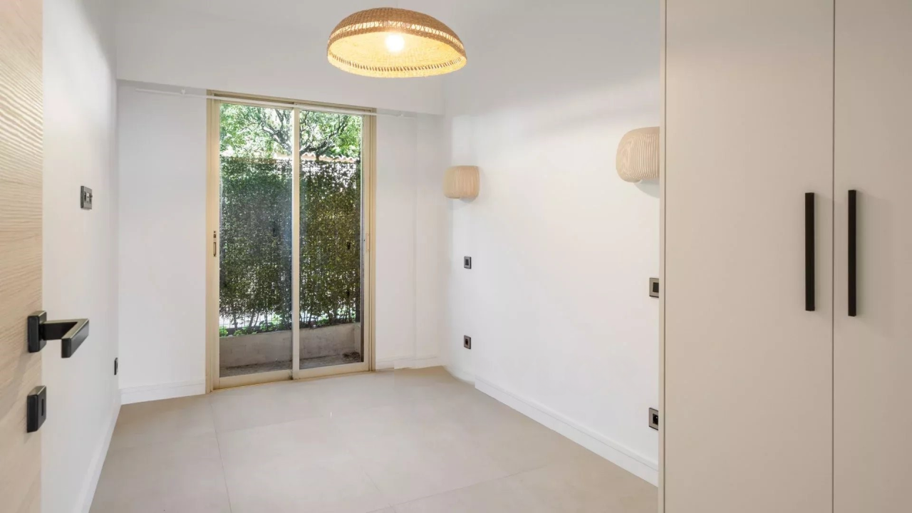 Квартира в Каннах, Франция, 78 м² - фото 14