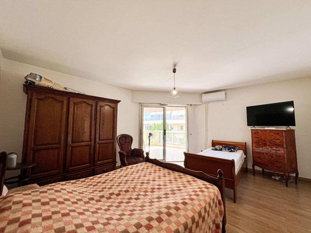 Квартира в Каннах, Франция, 97 м² - фото 14