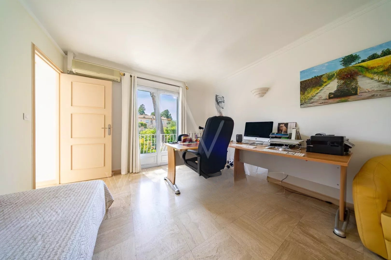 Квартира в Каннах, Франция, 122 м² - фото 15