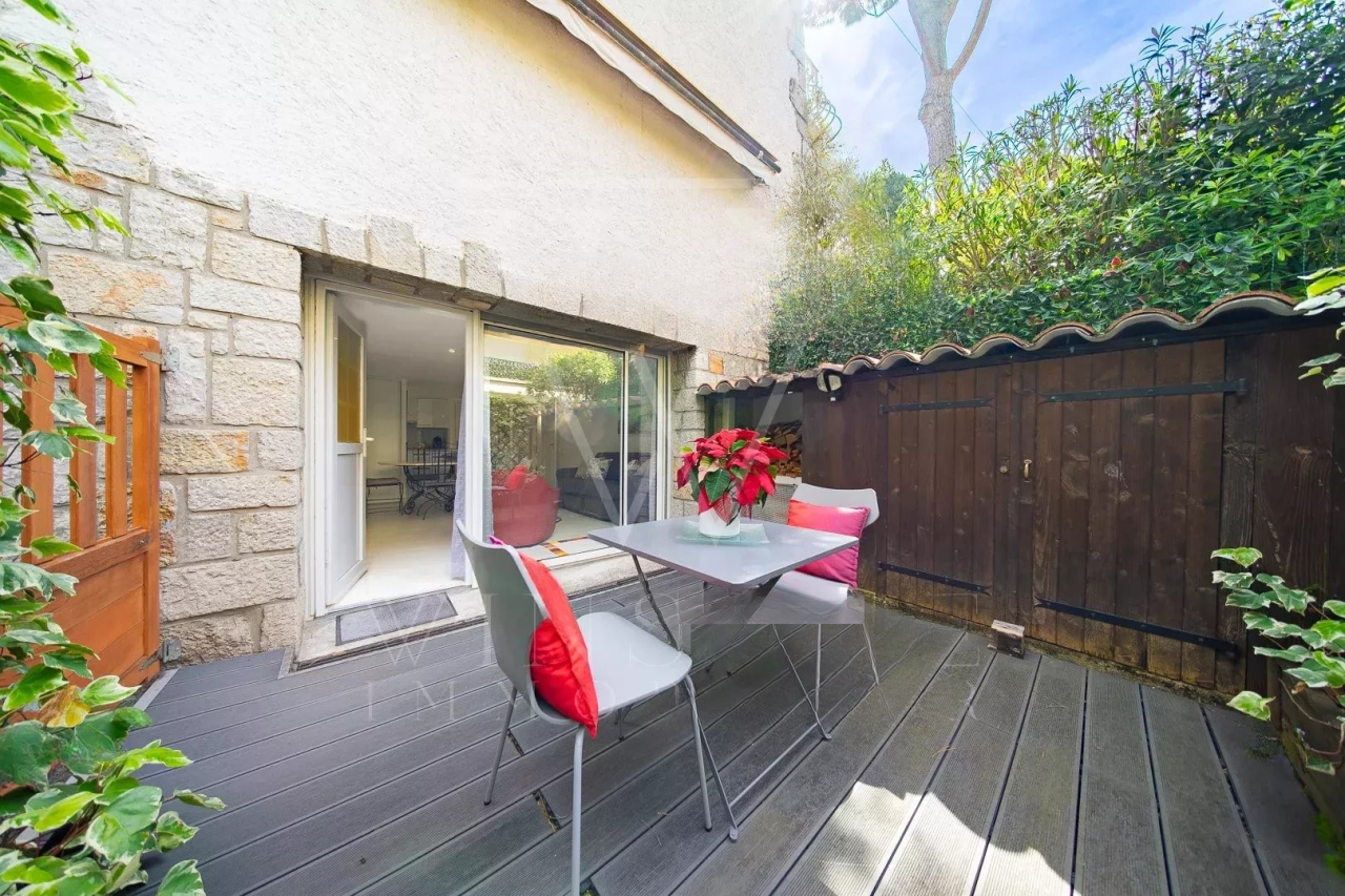 Квартира в Каннах, Франция, 122 м² - фото 17