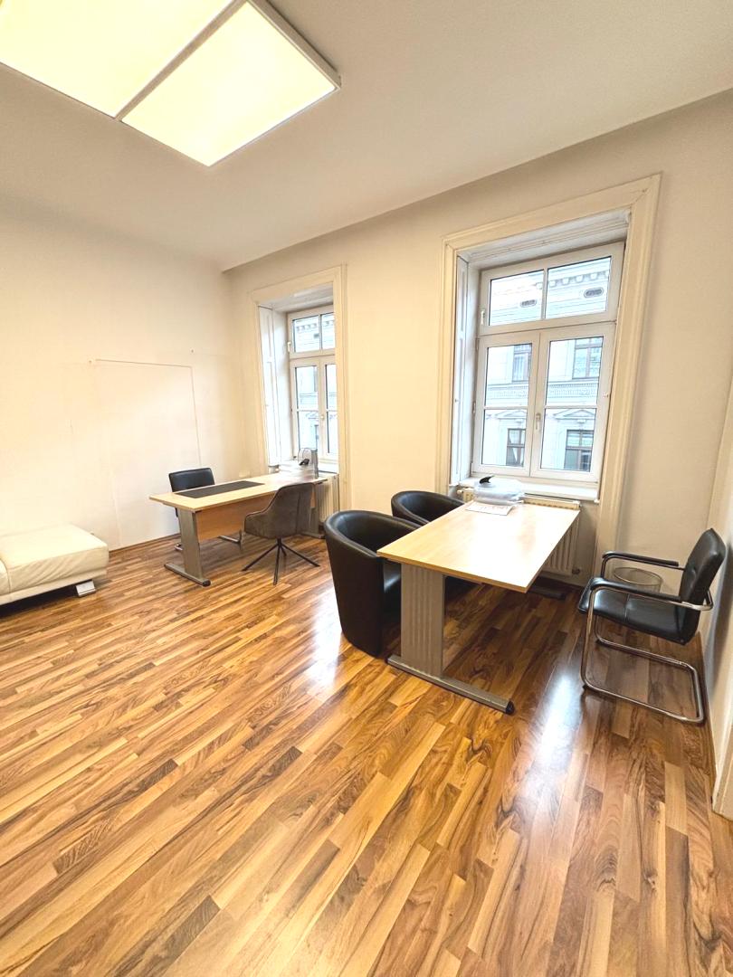 Квартира в Вене, Австрия, 104.7 м² - фото 1