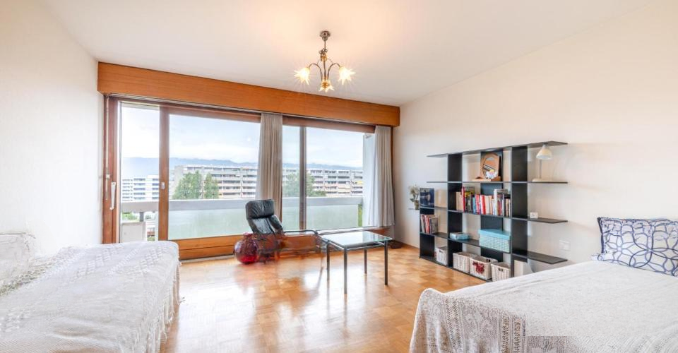 Квартира в Женеве, Швейцария, 36 м² - фото 1