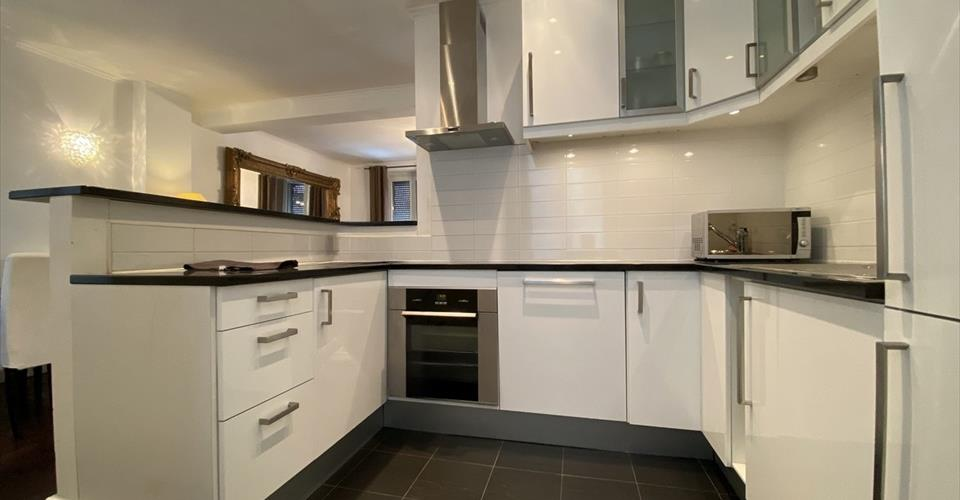 Квартира в Женеве, Швейцария, 170 м² - фото 2