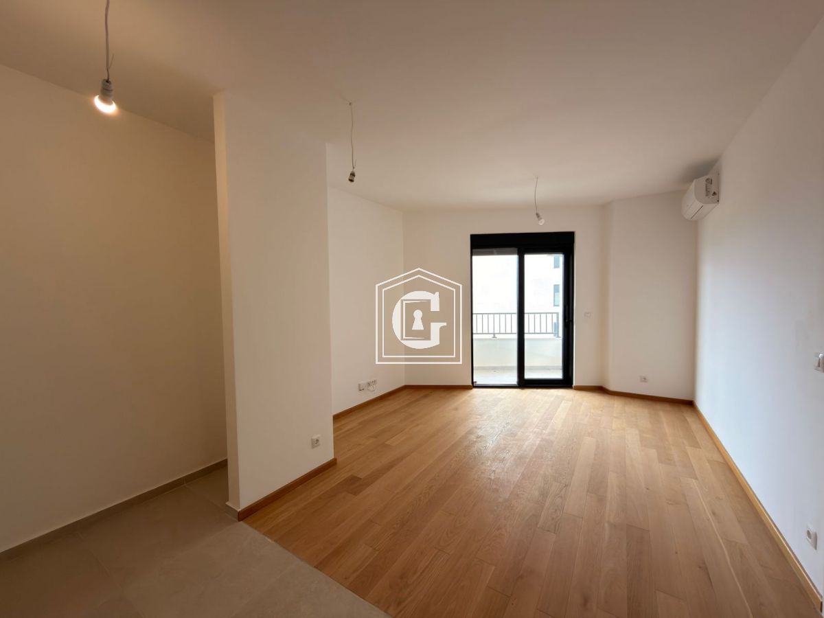 Апартаменты в Бечичи, Черногория, 41 м² - фото 1