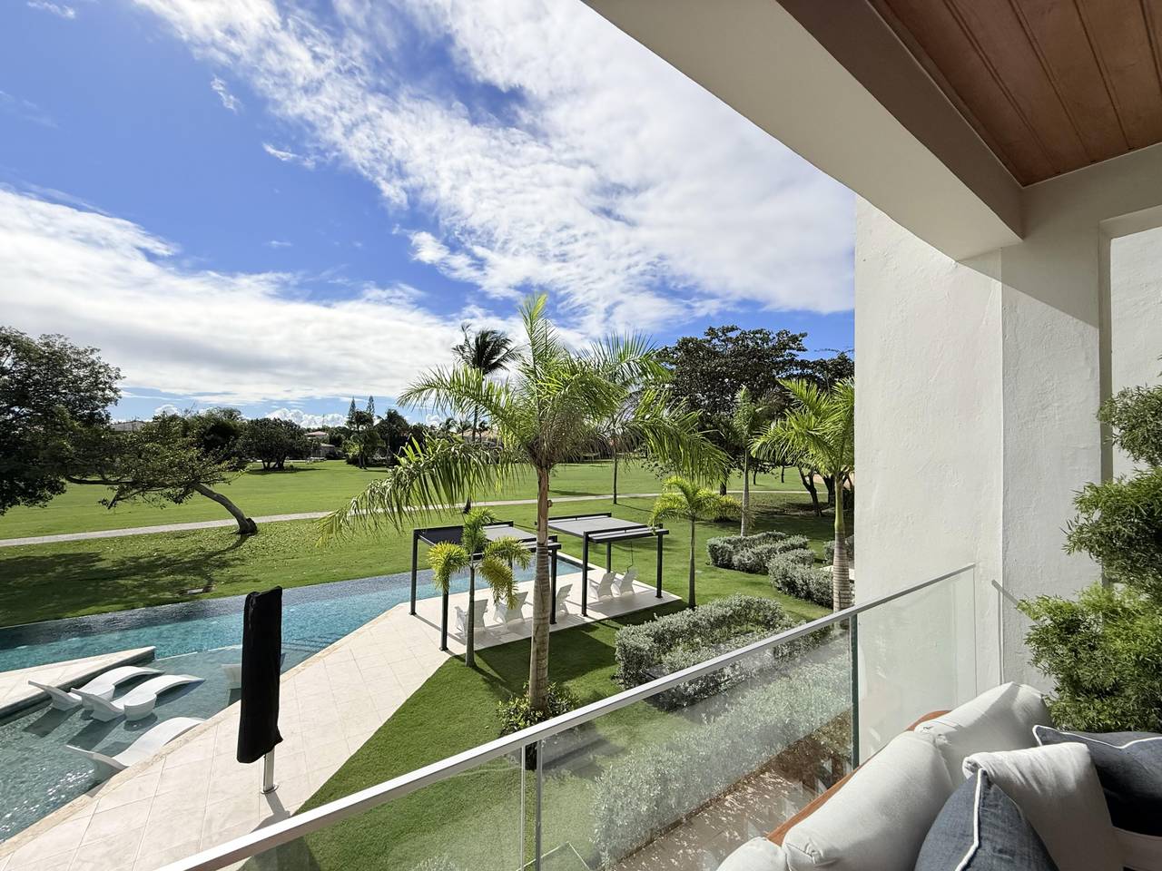 Квартира в Пунта-Кана, Доминиканская Республика, 117 м² - фото 1